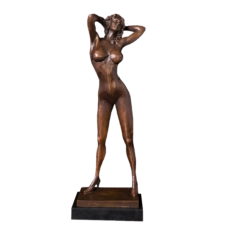 Nude Woman Statue