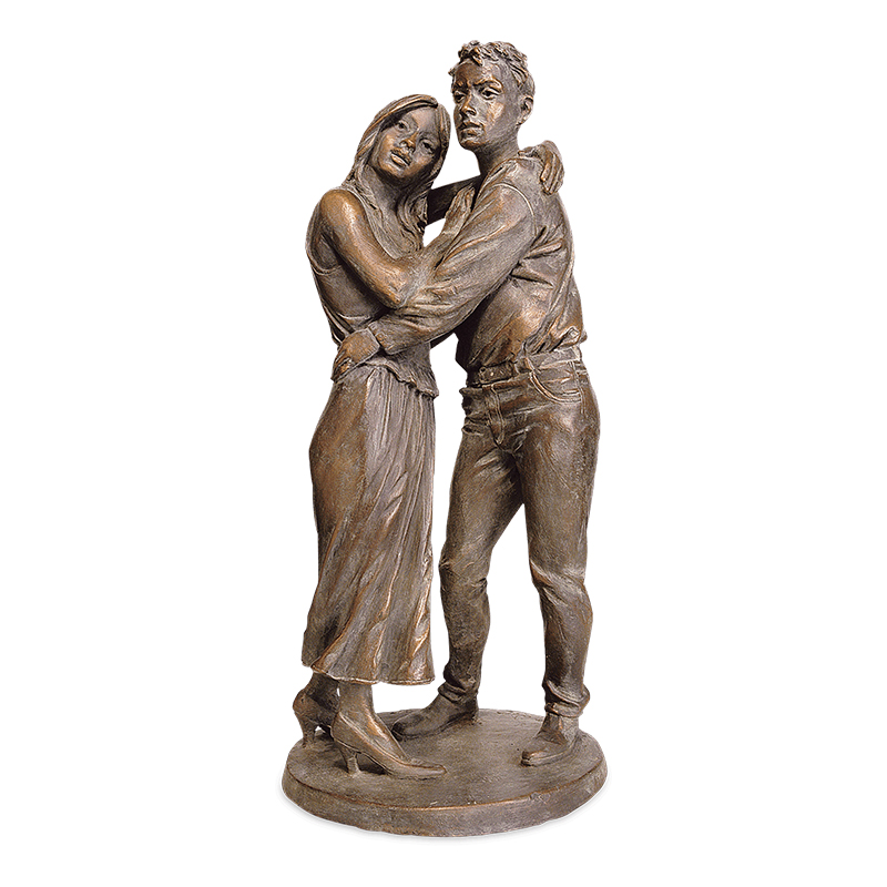 Statue of Two Lovers