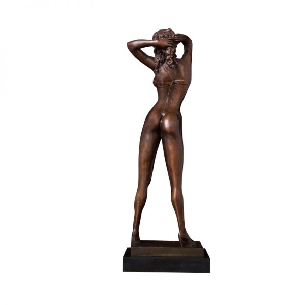 Nude Woman Statue