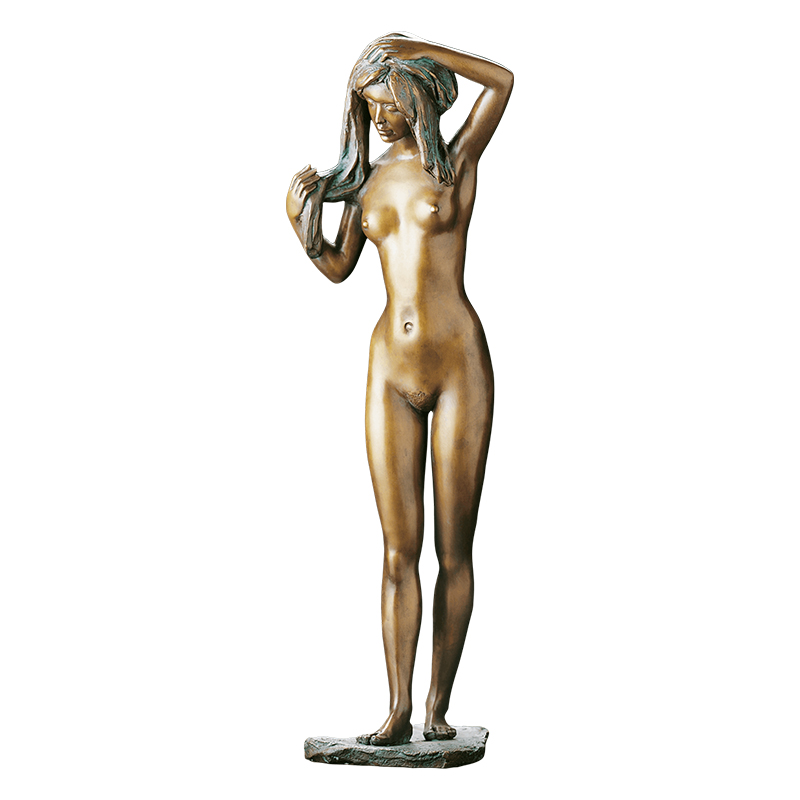 Nude Statue Woman