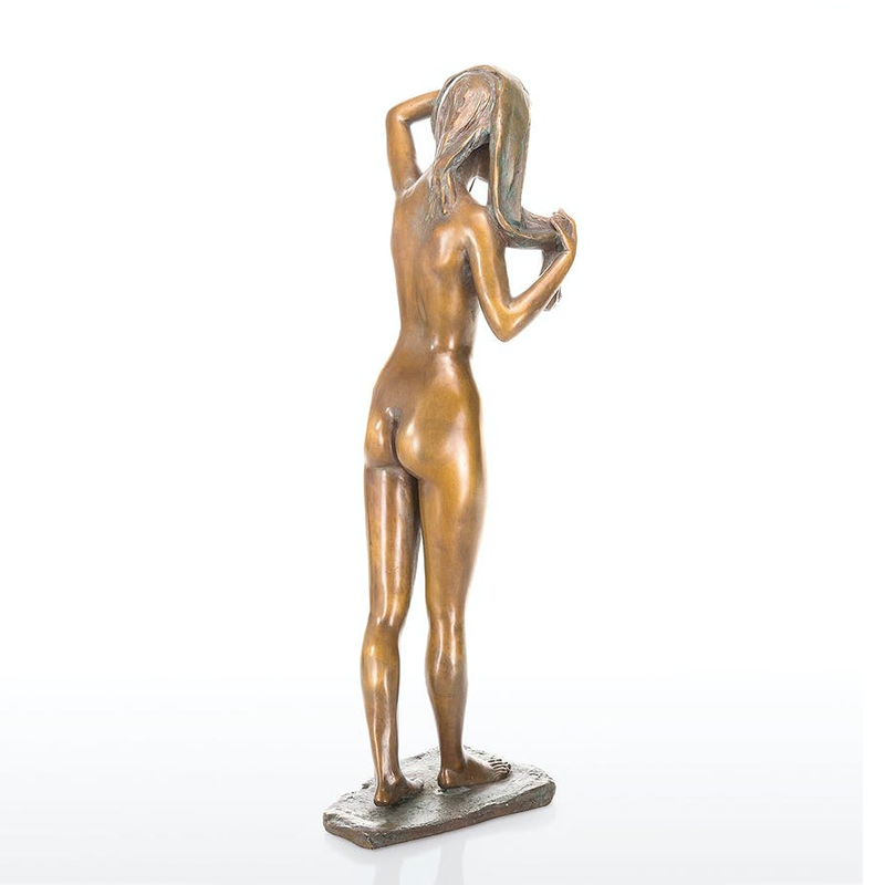 Nude Statue Woman