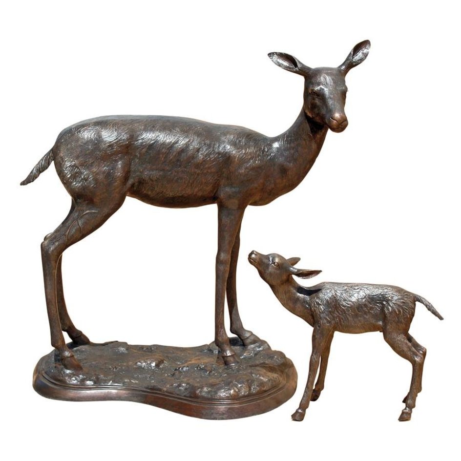 Doe And Fawn Garden Statue