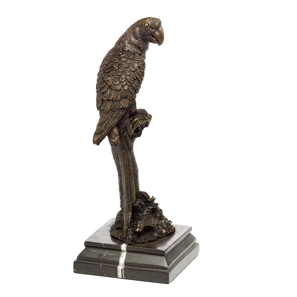 Macaw Sculpture
