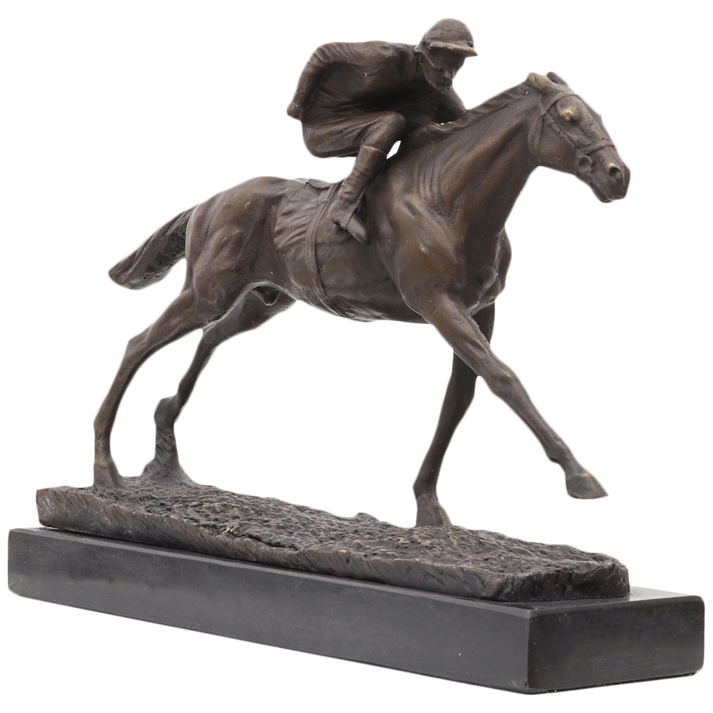 Horse Racing Sculpture