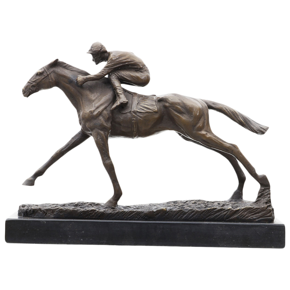 Horse Racing Sculpture
