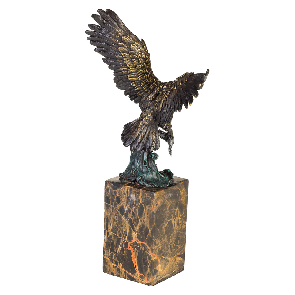 Osprey Sculpture