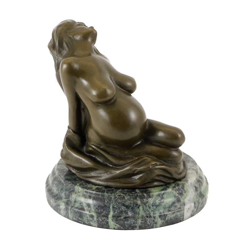 Pregnant Lady Statue