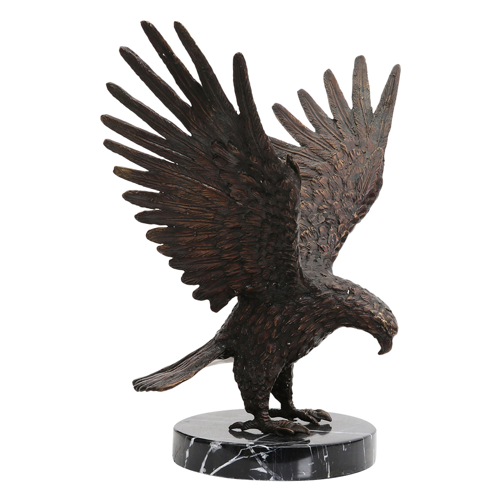 Soaring Eagle Sculpture