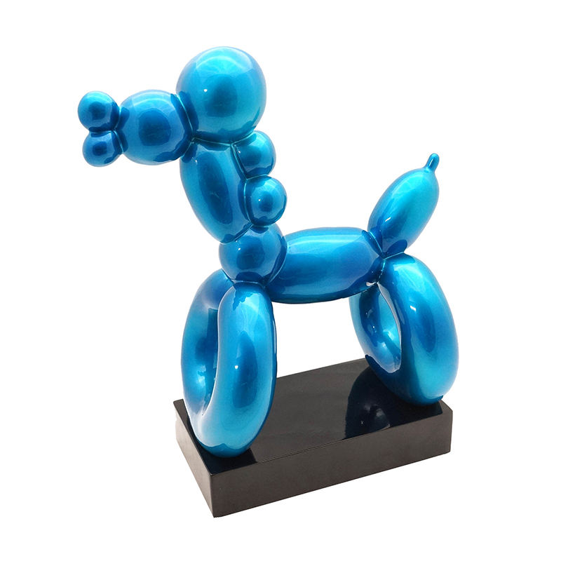 Balloon Dog Figurine