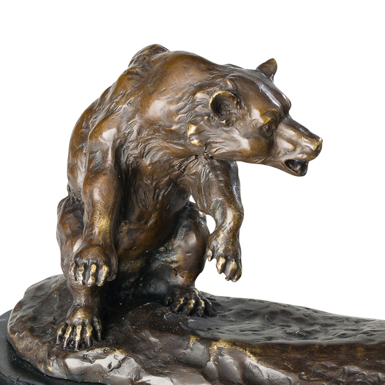 Bull And Bear Sculpture