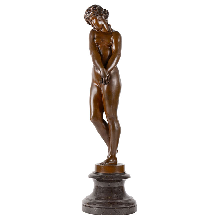 Nude Female Greek Statues