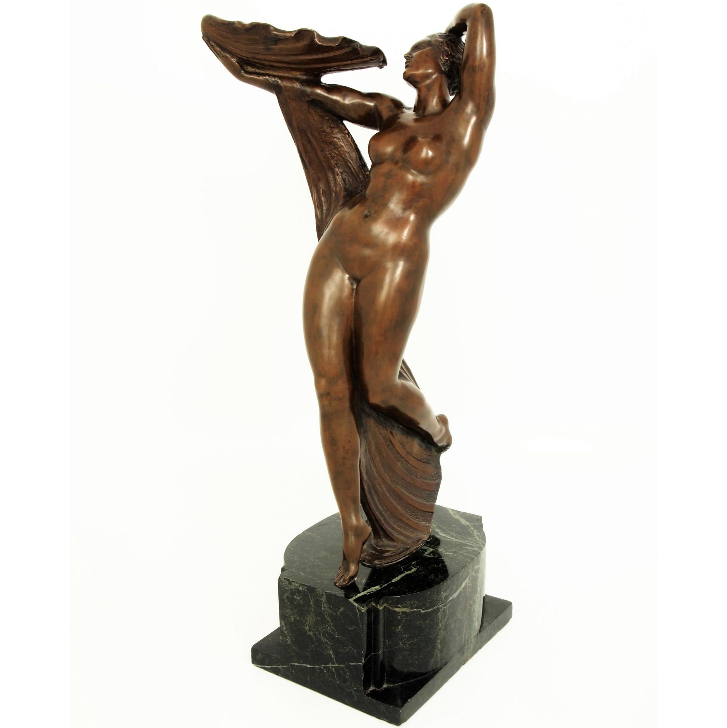 Roman Nude Sculpture