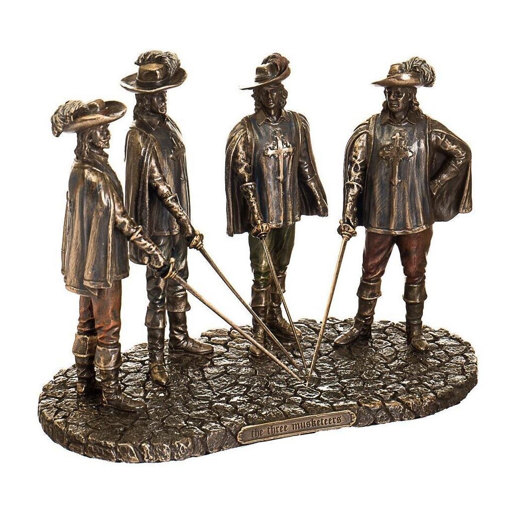 Three Musketeers Statue