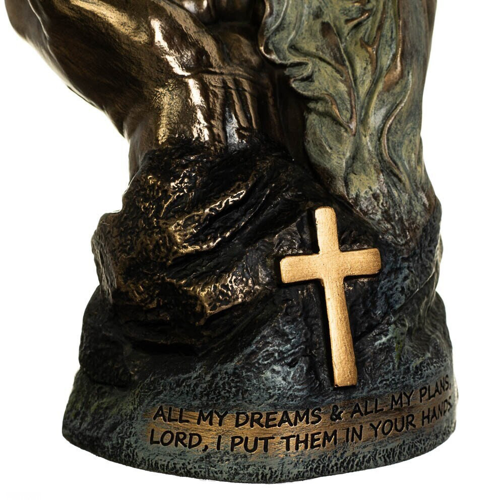 the hand of god statue