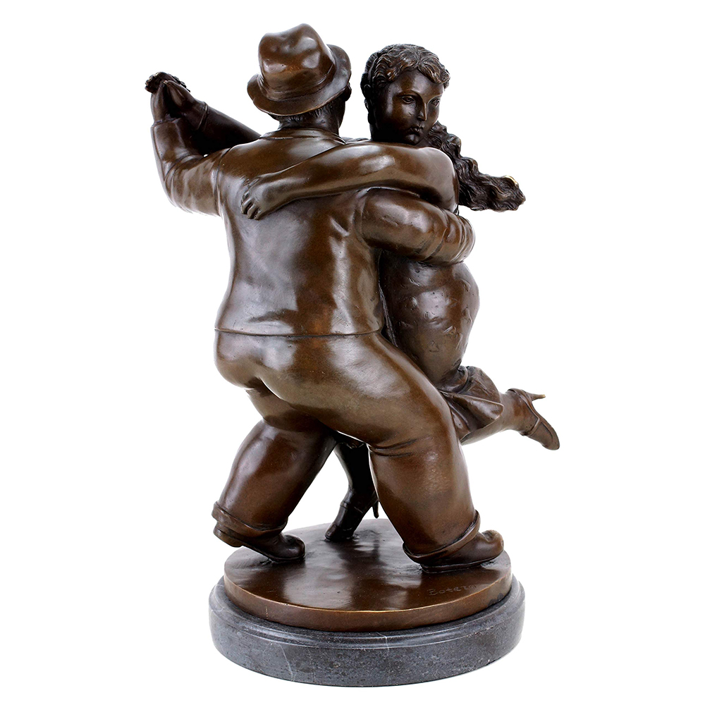Couple Sculpture Statue
