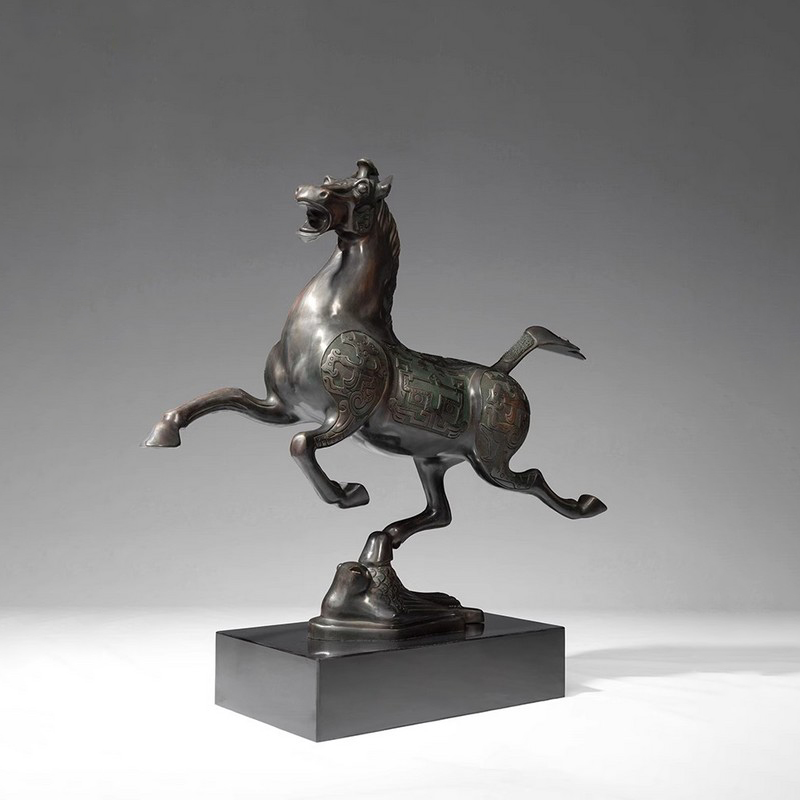 decorative horse figurine