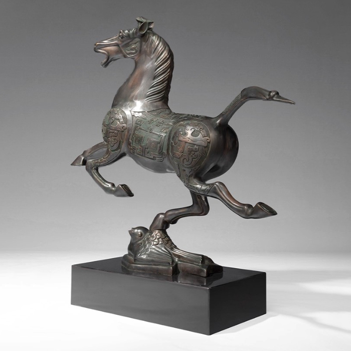 chinese horse figurine