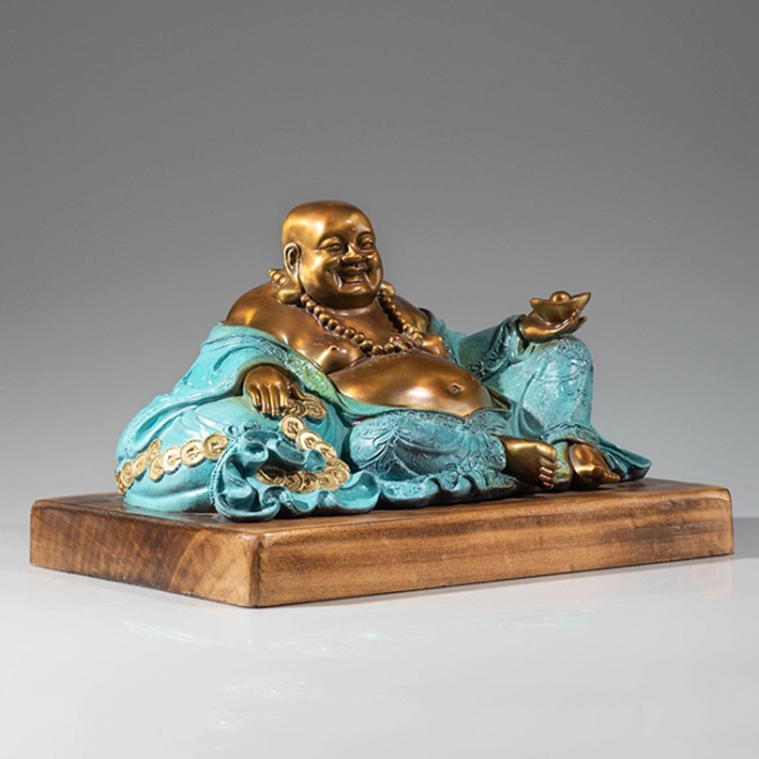 chinese laughing buddha sculpture