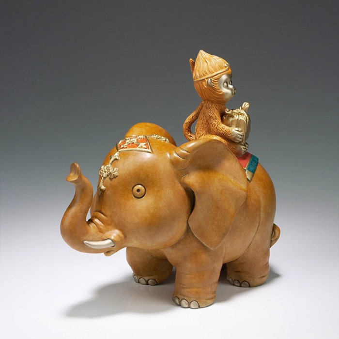 elephant figurine statue