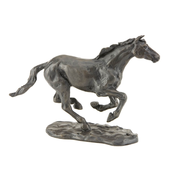 Are horse statues good luck?
