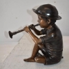 boy with flute fountain