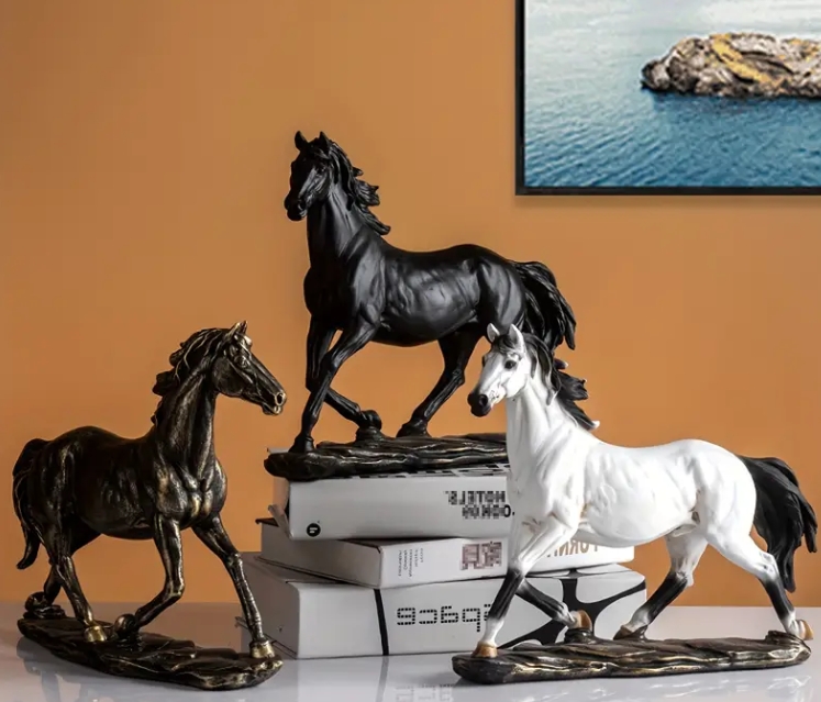 Small horse statue for living room