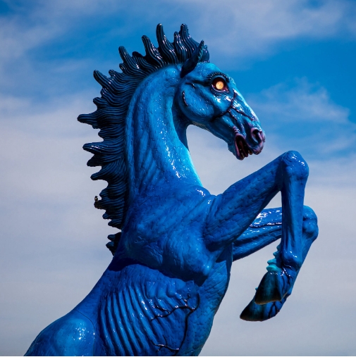 What's the meaning of the horse statue at Denver Airport?